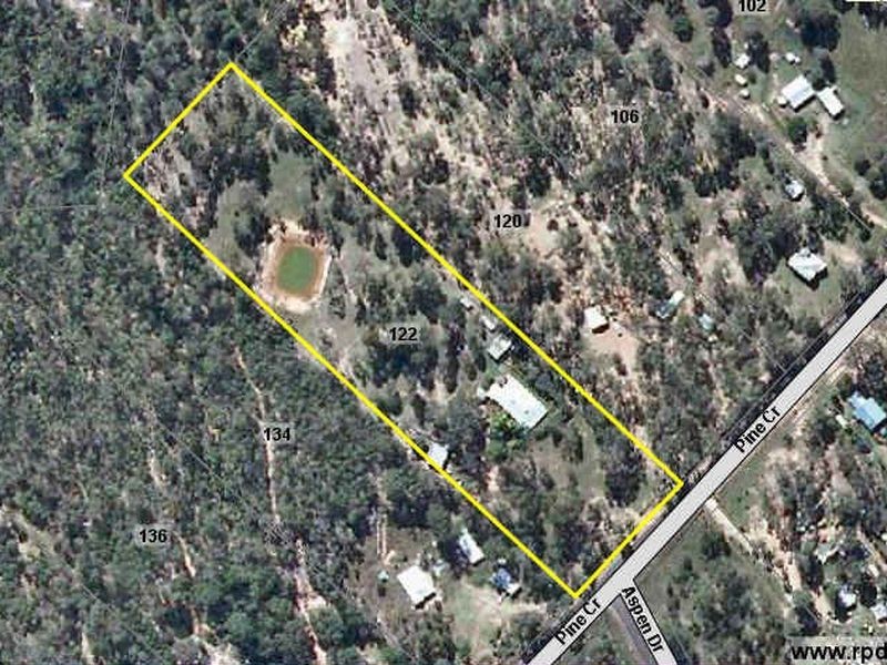 122 Pine Crescent, Esk QLD 4312