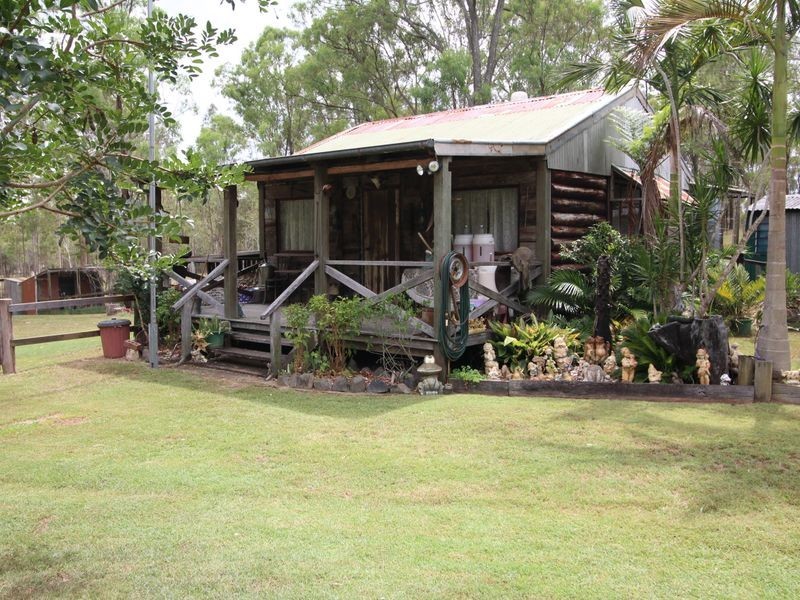 122 Pine Crescent, Esk QLD 4312