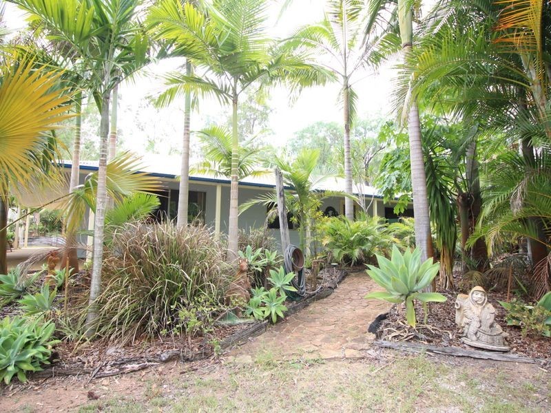 122 Pine Crescent, Esk QLD 4312