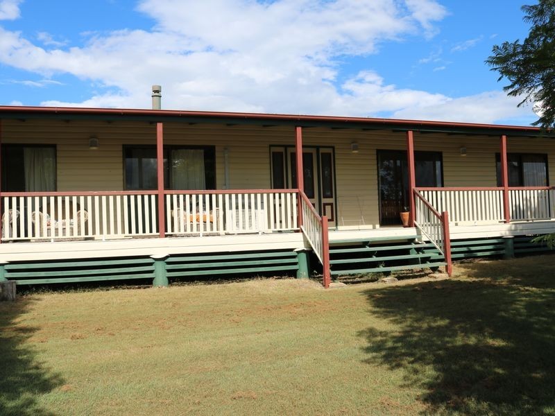 341 Bowman Road, Blackbutt QLD 4306