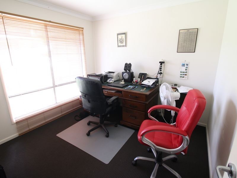 57 Dingyarra Street, Toogoolawah QLD 4313