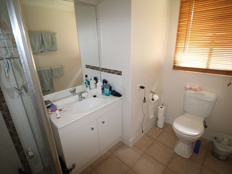 57 Dingyarra Street, Toogoolawah QLD 4313
