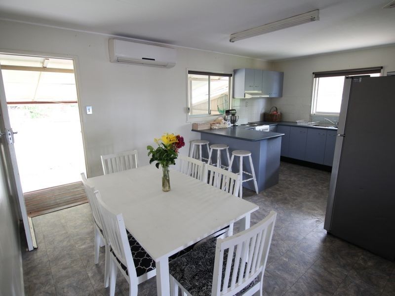 17 Robson Street, Kilcoy QLD 4515