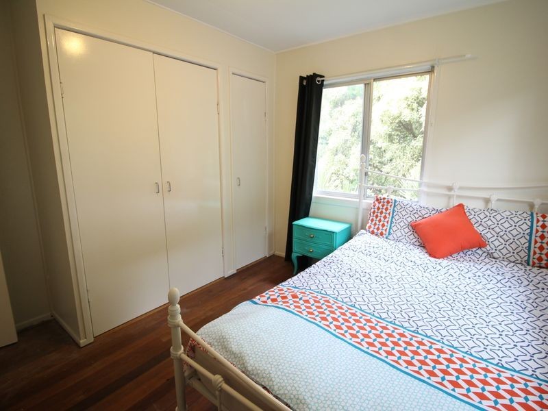 17 Robson Street, Kilcoy QLD 4515