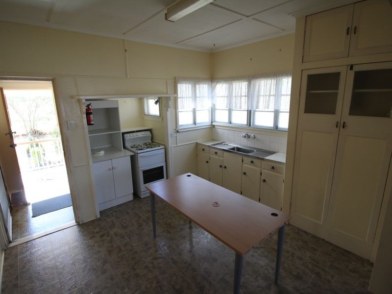 558 Toogoolawah Biarra Road, Toogoolawah QLD 4313