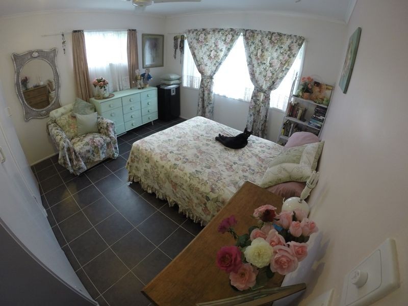 68 Pine Crescent, Esk QLD 4312