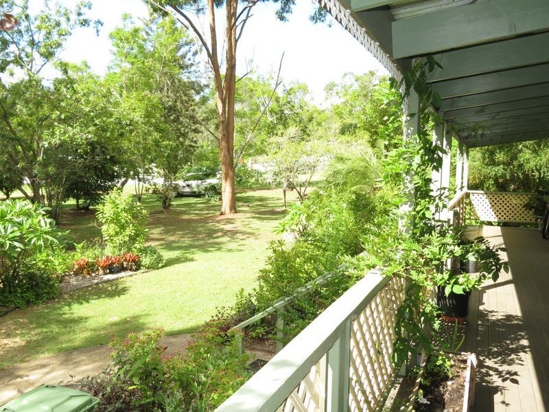 68 Pine Crescent, Esk QLD 4312