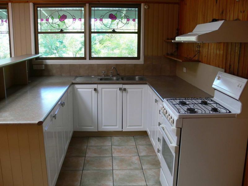 68 Pine Crescent, Esk QLD 4312