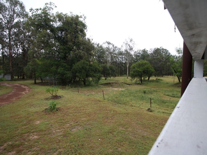 68 Pine Crescent, Esk QLD 4312