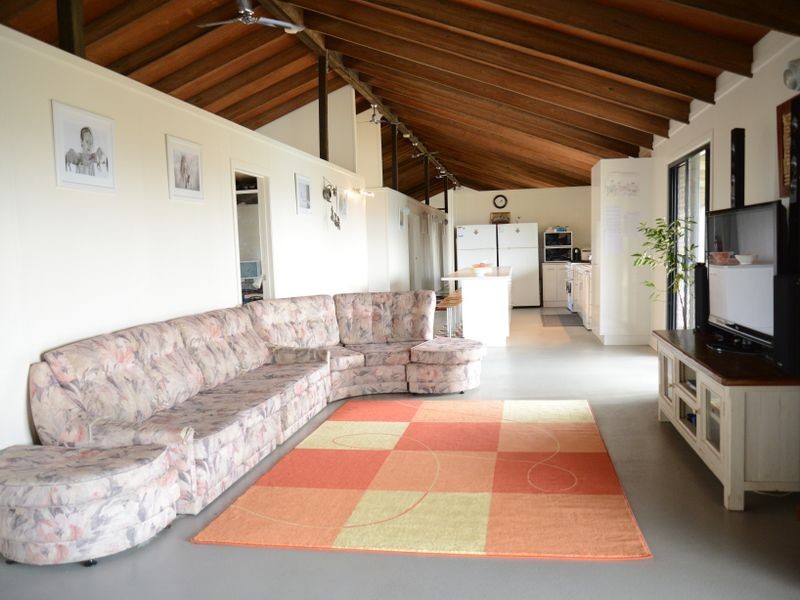 6524 Brisbane Valley Highway, Biarra QLD 4313