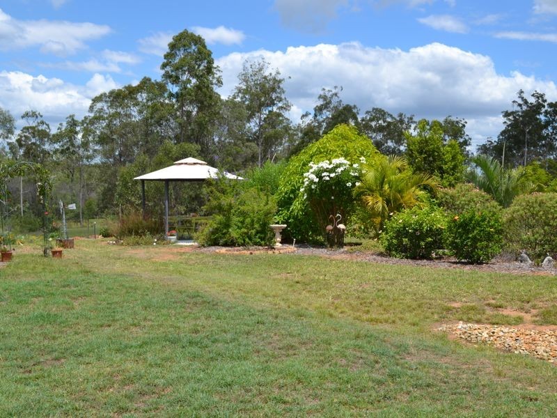 34 Countess Court, Mount Hallen QLD 4312