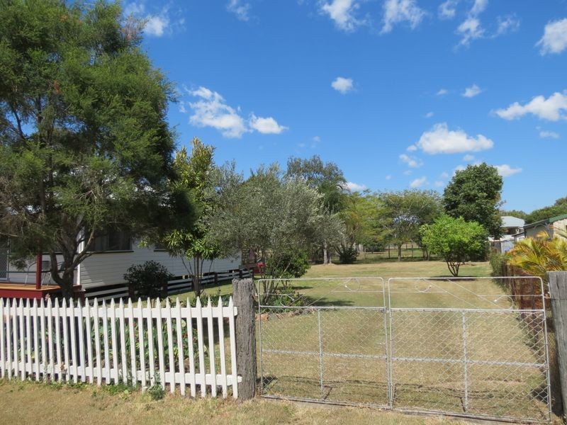 34 Eskdale Road, Toogoolawah QLD 4313