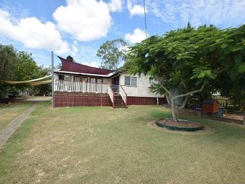 52 Fulham Street, Toogoolawah QLD 4313