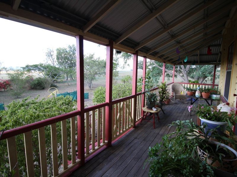 119 Ostrofskis Road, Toogoolawah QLD 4313