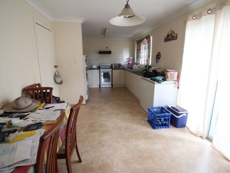 30 Barbour Street, Esk QLD 4312