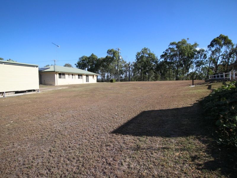 55 Bellambi Street, Toogoolawah QLD 4313
