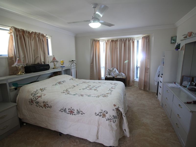 57 Bellambi Street, Toogoolawah QLD 4313
