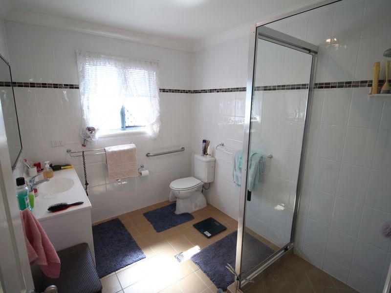 57 Bellambi Street, Toogoolawah QLD 4313