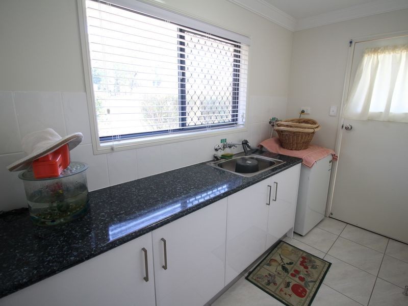 57 Bellambi Street, Toogoolawah QLD 4313