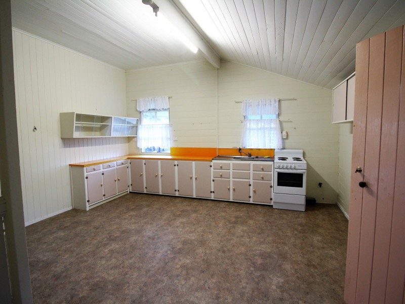 73a Skopps Lane, Toogoolawah QLD 4313