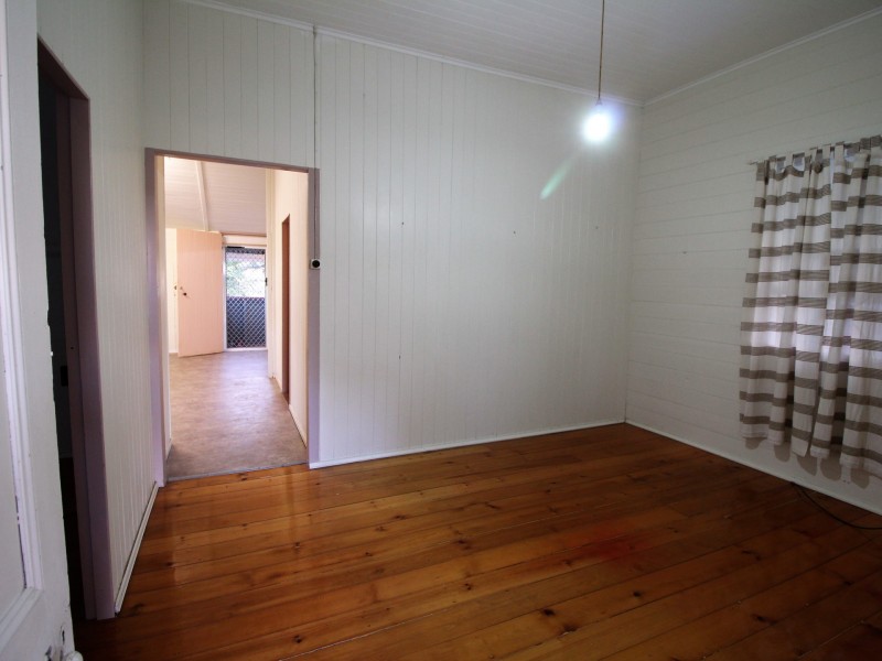 73a Skopps Lane, Toogoolawah QLD 4313