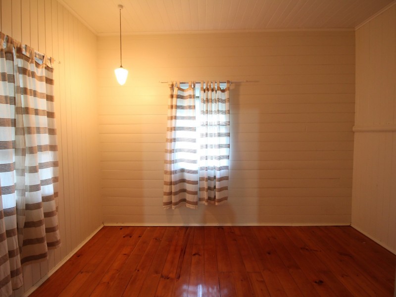 73a Skopps Lane, Toogoolawah QLD 4313