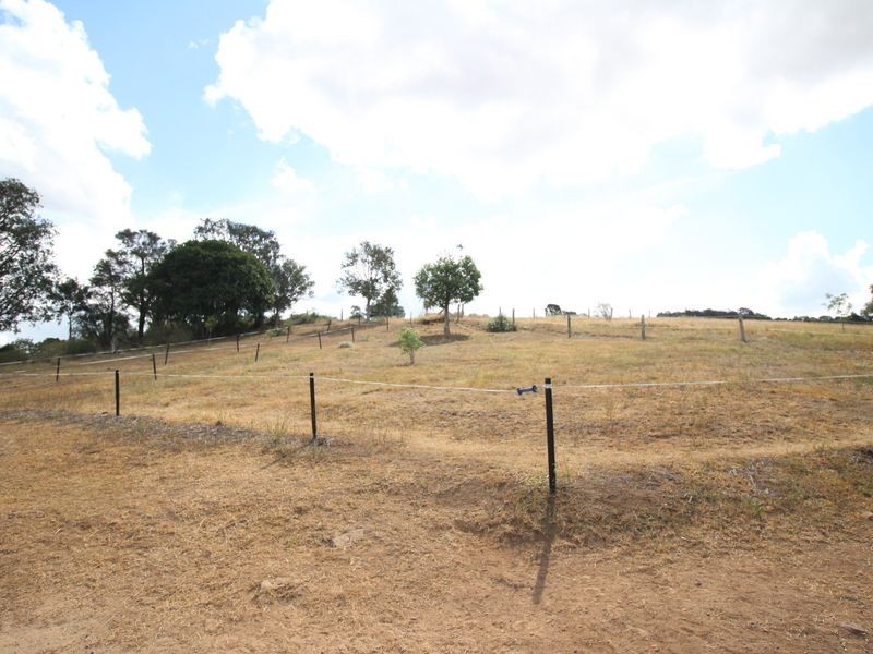 101 Litzows Road, Tarampa QLD 4311