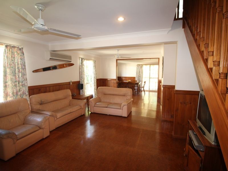 6 Guldbransen Street, Somerset Dam QLD 4312