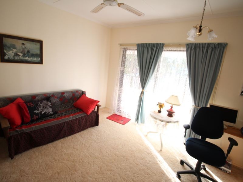 129 Cressbrook Street, Toogoolawah QLD 4313