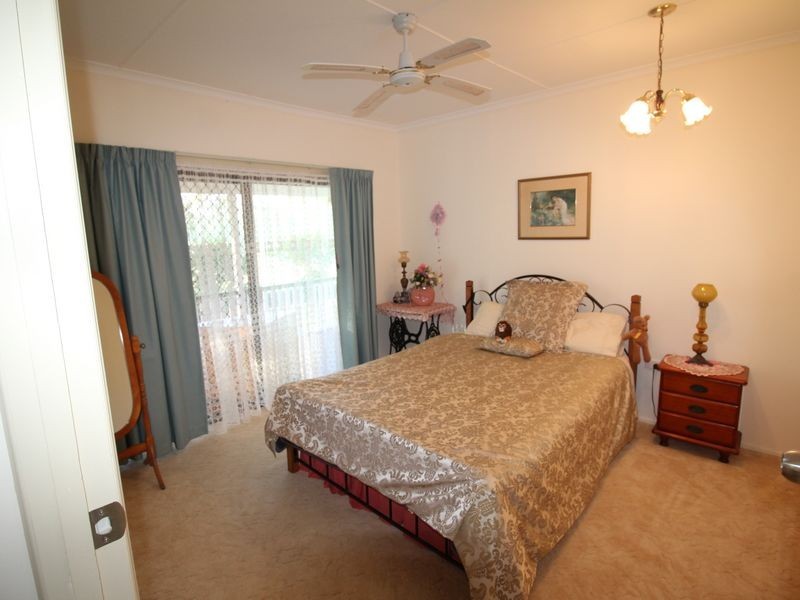 129 Cressbrook Street, Toogoolawah QLD 4313
