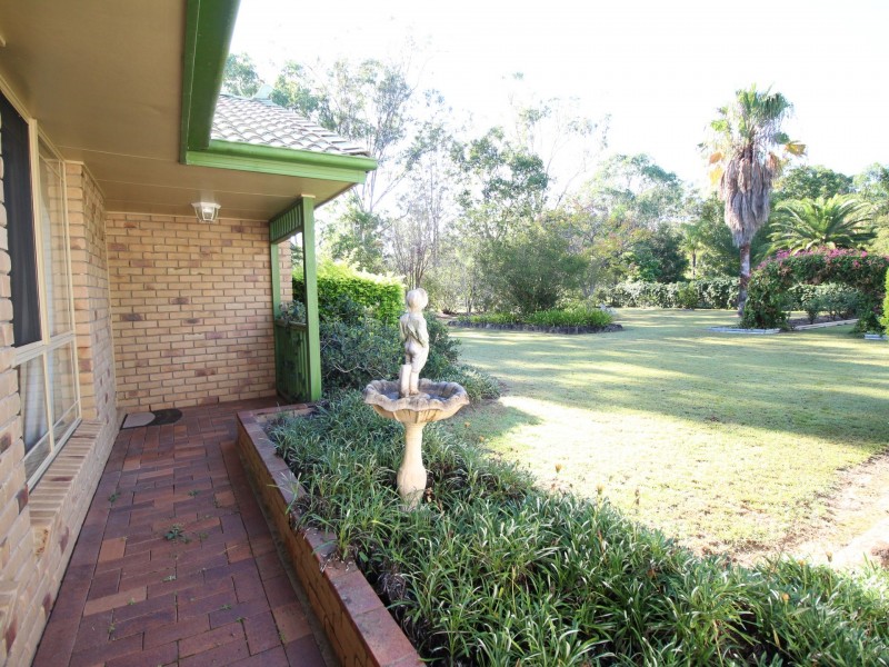 242 Esk Hampton Road, Esk QLD 4312