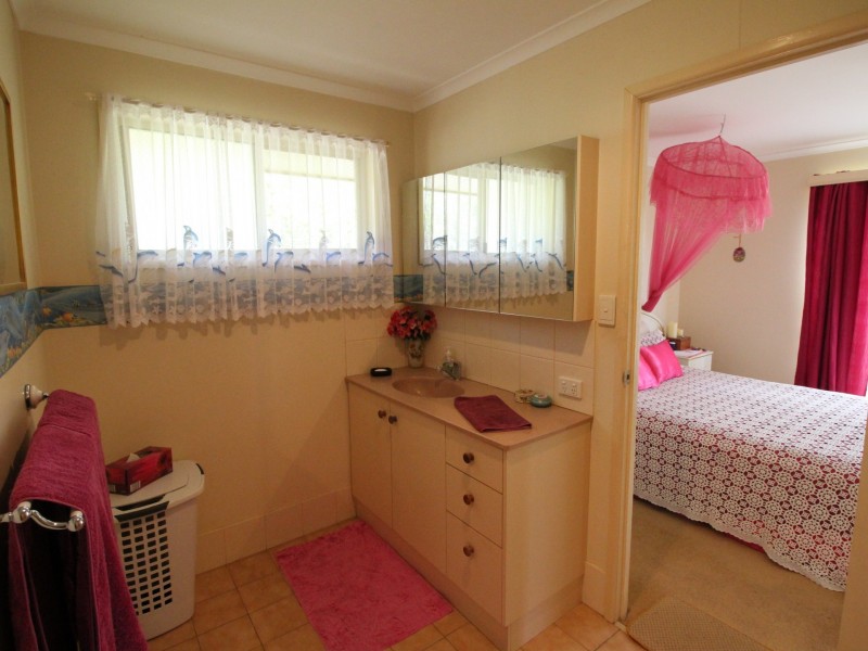 242 Esk Hampton Road, Esk QLD 4312