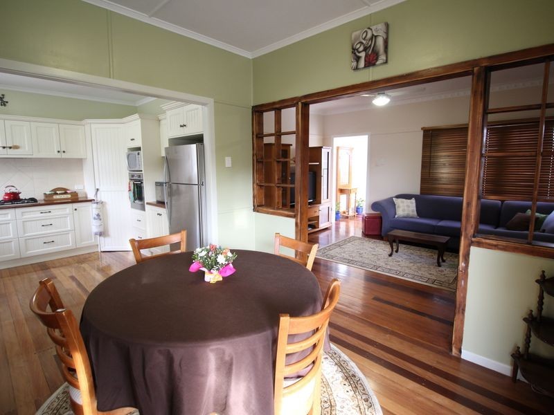38 Howe Street, Esk QLD 4312