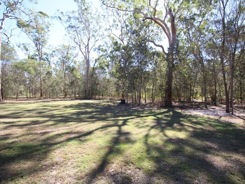 33 Gloucester Court, Mount Hallen QLD 4312