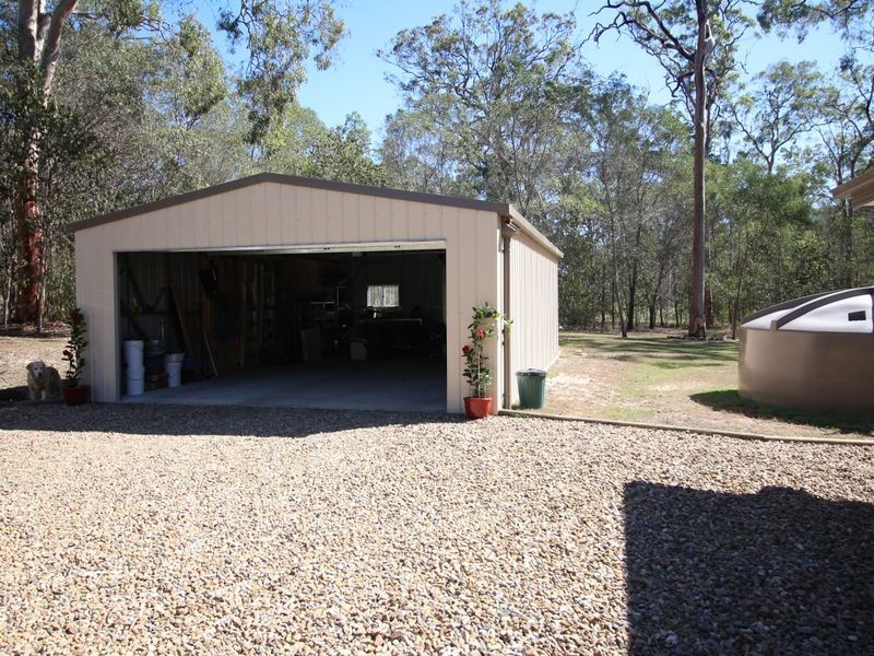 33 Gloucester Court, Mount Hallen QLD 4312