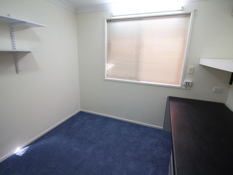 11 Elizabeth Street, Esk QLD 4312