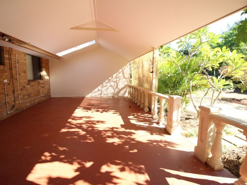 11 Elizabeth Street, Esk QLD 4312