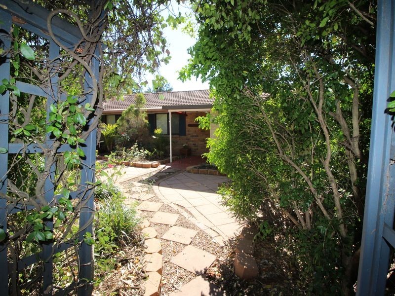 11 Elizabeth Street, Esk QLD 4312