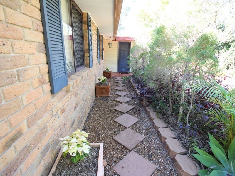 11 Elizabeth Street, Esk QLD 4312