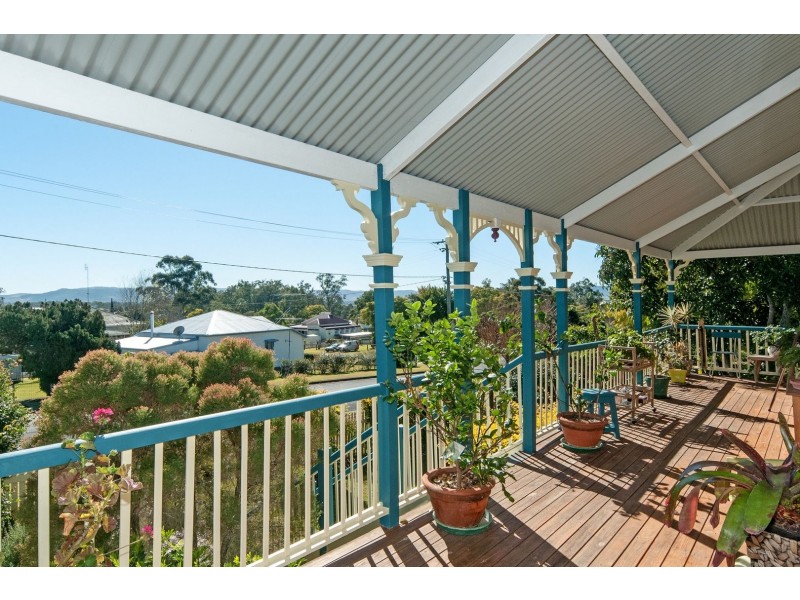 48 Bellambi Street, Toogoolawah QLD 4313