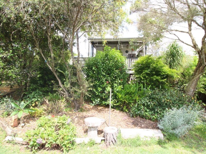 26 Down Street, Esk QLD 4312