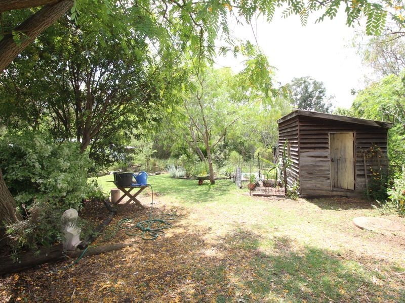 26 Down Street, Esk QLD 4312