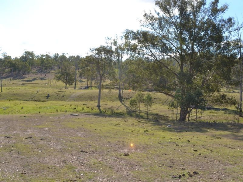633 Esk Crows Nest Road, Esk QLD 4312