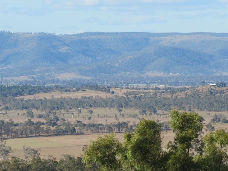 633 Esk Crows Nest Road, Esk QLD 4312