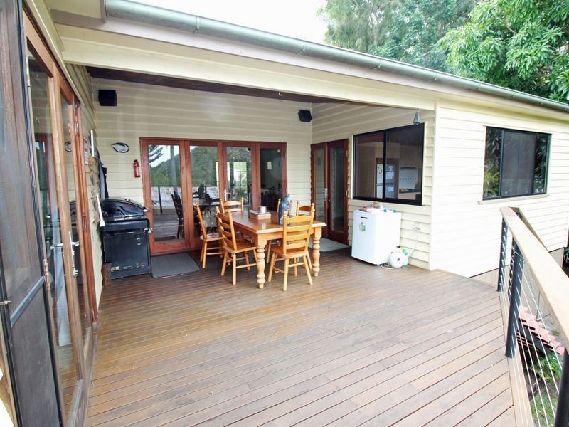 7 Second Avenue, Somerset Dam QLD 4312