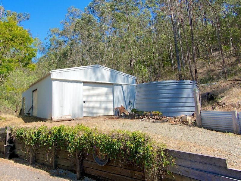 58 Outlook Drive, Esk QLD 4312