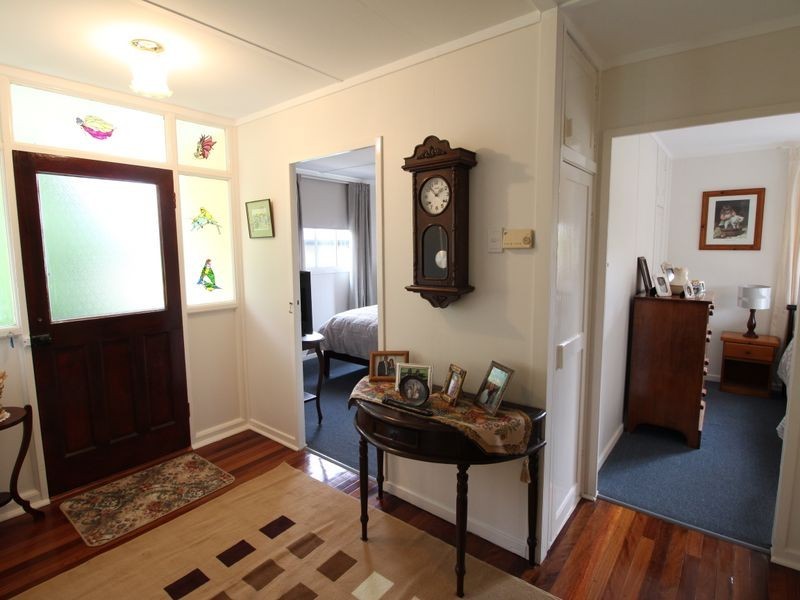 15 Russell Street, Esk QLD 4312