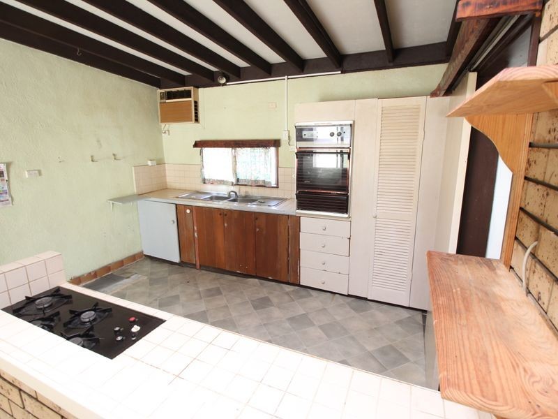 91 Pine Crescent, Esk QLD 4312