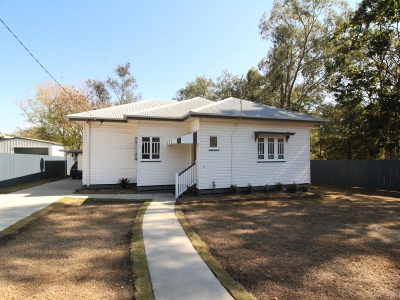 73 Middle Street, Esk QLD 4312