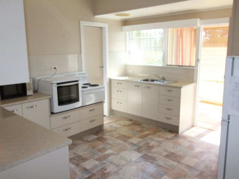 59 Fulham Street, Toogoolawah QLD 4313